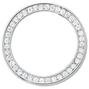 Platinum White Diamond Circle Pendant