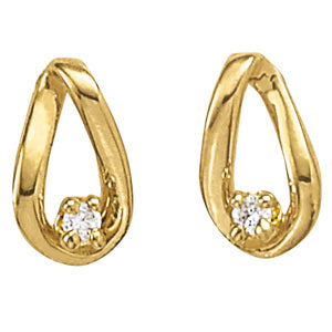 18K White Gold 1/20 ct Diamond Stud Earrings