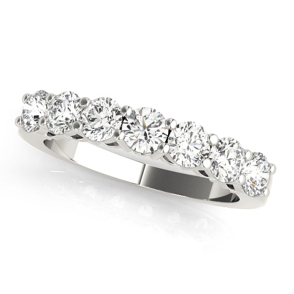 14K White Gold 1/4 ct tw Diamond Wedding Ring