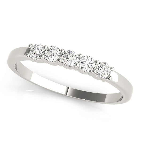 14K White Gold 1/20 ct tw Diamond Wedding Ring