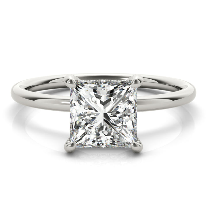 18K White Gold Diamond Halo Engagement Ring
