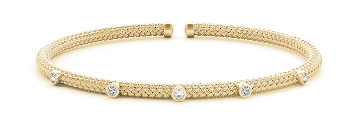 14K Yellow Gold 0.10ctw Diamond Bangle Bracelet