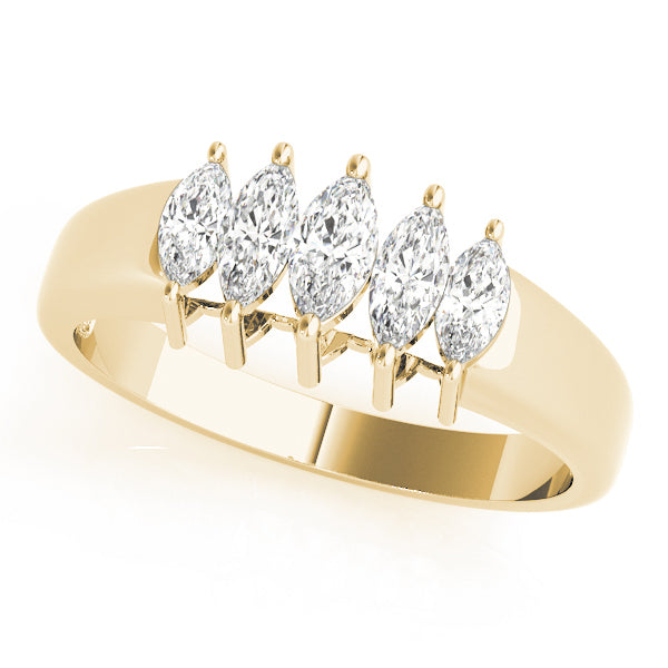 18K Yellow Gold 1 1/3 ct tw Fancy Shape Diamond Wedding Ring