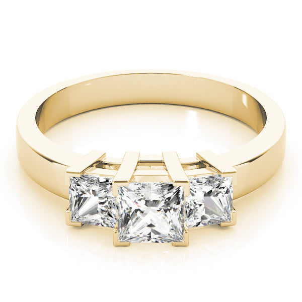 14K Yellow Gold 1 1/4 ct tw Three Stone Diamond Engagement Ring