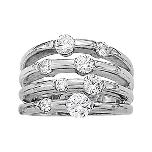 18K White Gold Round Diamond Fashion Ring
