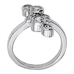 18K White Gold Diamond Fashion Ring
