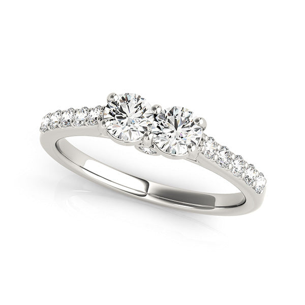 18K White Gold Round Diamond Fashion Ring