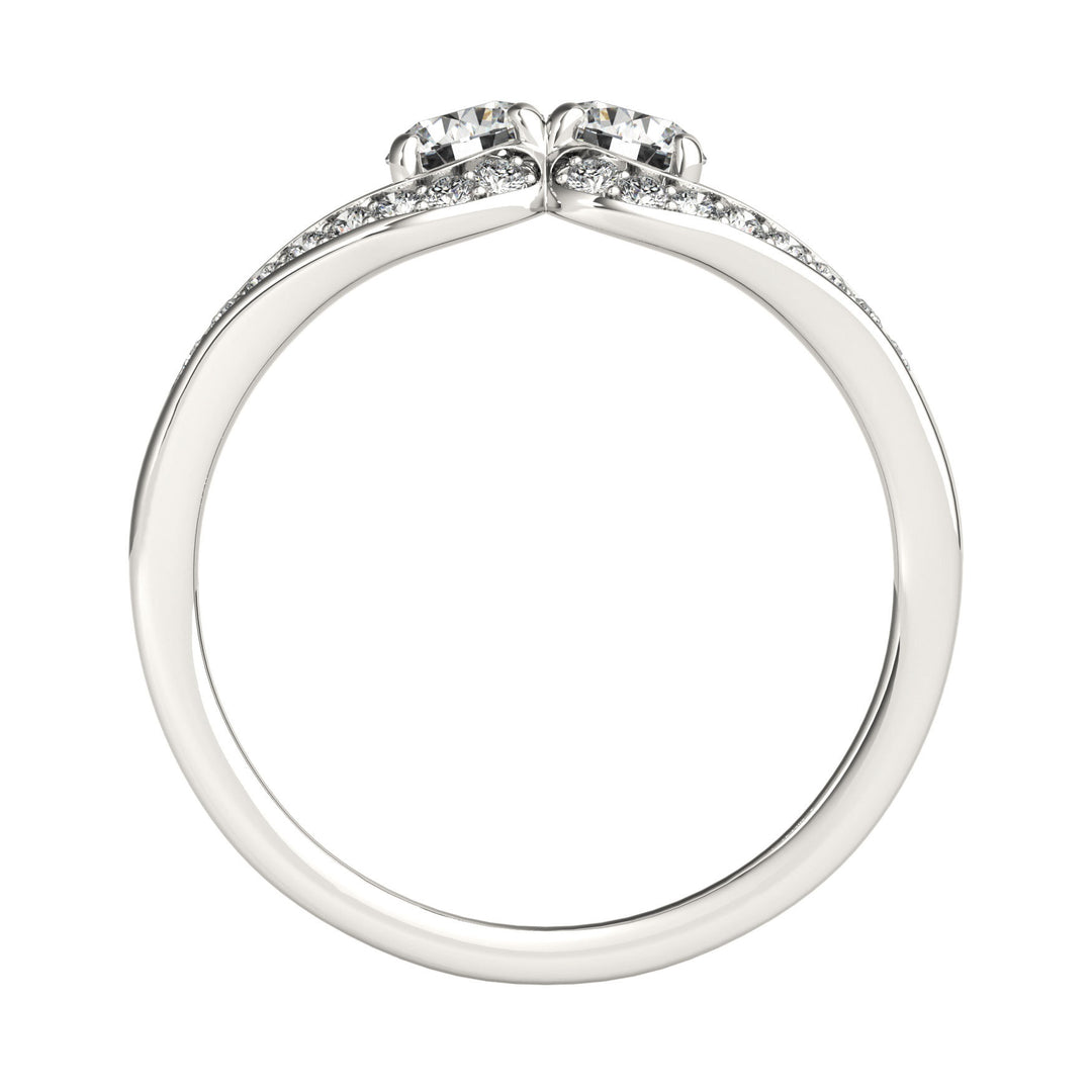 18K White Gold Multi-Diamond Fashion Ring