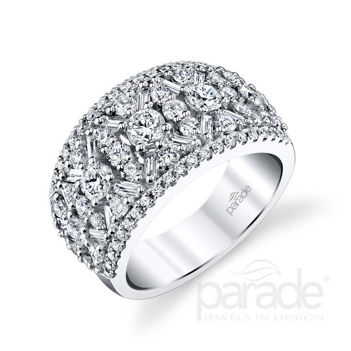 Round & Baguette Diamond Ring
