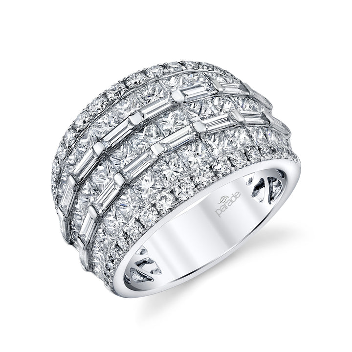 Round & Baguette Diamond Ring