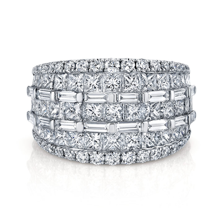 Round & Baguette Diamond Ring
