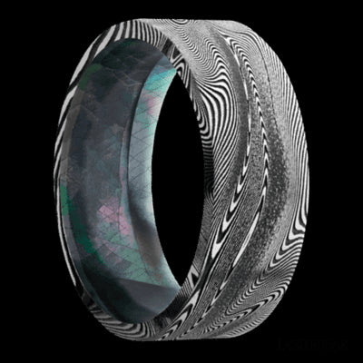 8 mm wide Flat Tightweave band featuring a Black Mother of Pearl sleeve.