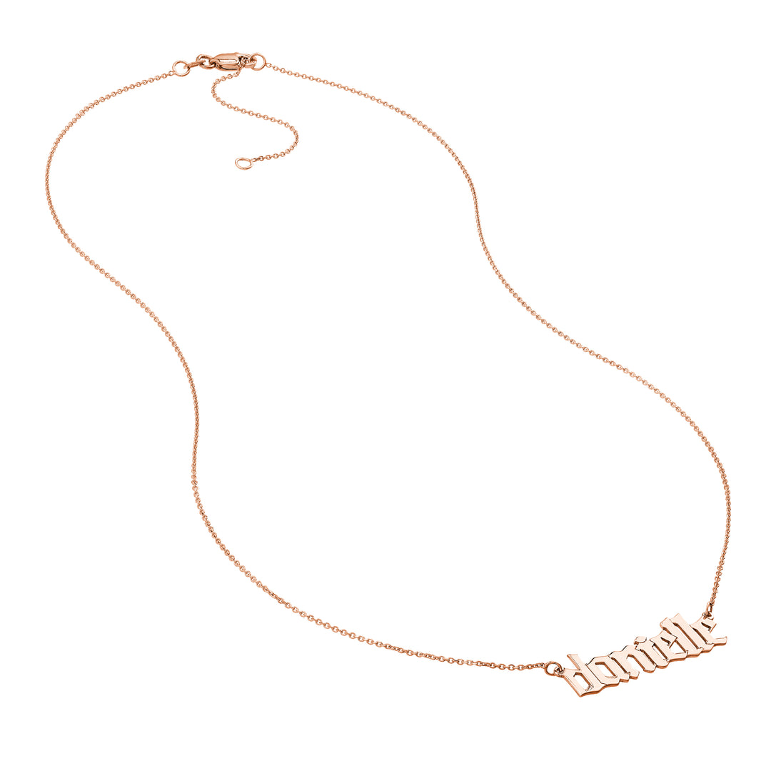 7mm Gothic Nameplate Necklace